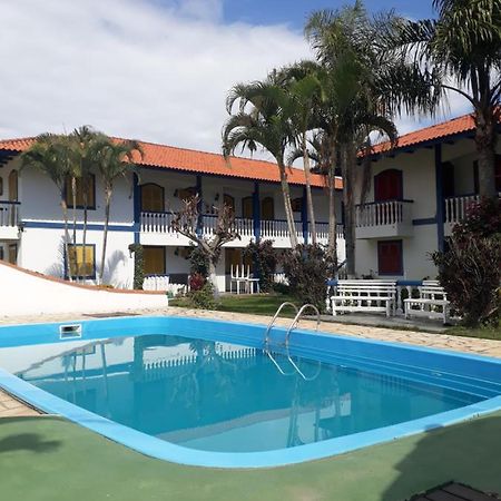 Aparthotel Residencial Colonial Amarelo A 150M Da Praia De Mariscal Bombinhas Exterior foto