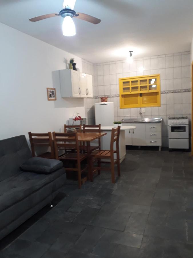 Aparthotel Residencial Colonial Amarelo A 150M Da Praia De Mariscal Bombinhas Exterior foto